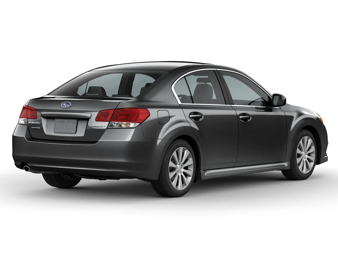 Subaru Legacy (2010) – zadní tříčtvrteční pohled