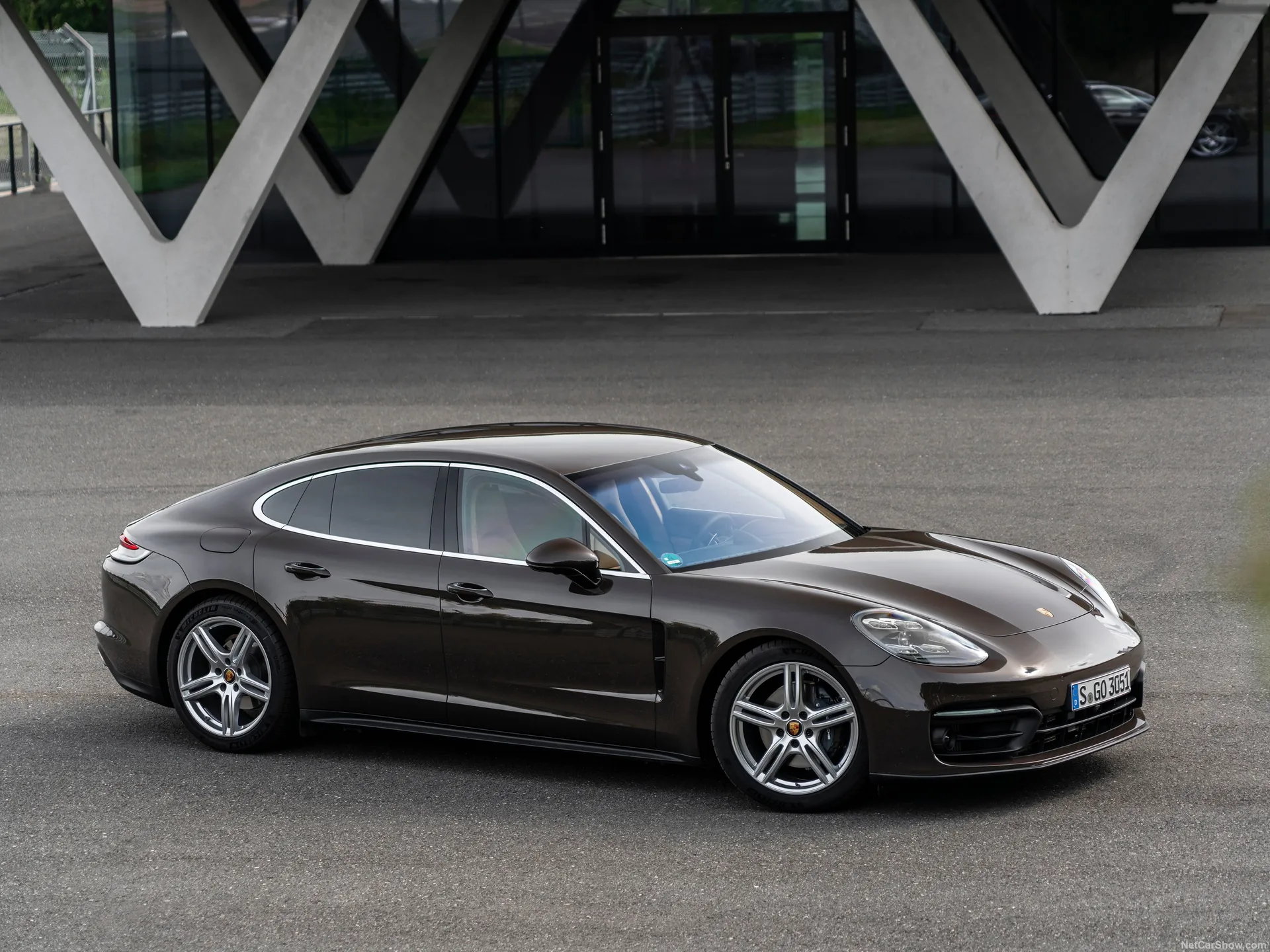 Porsche Panamera 4 (2021)