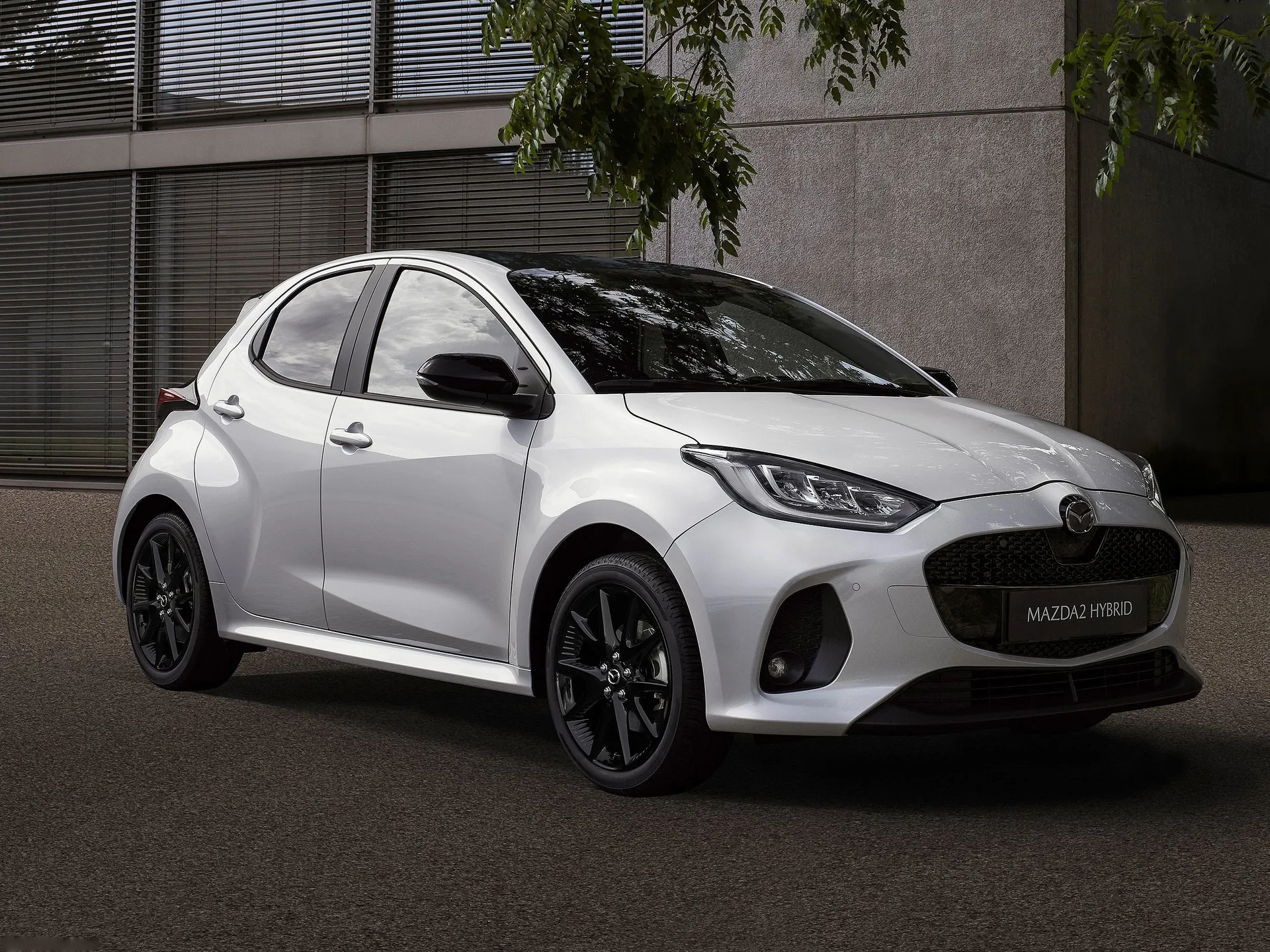 Mazda 2 Hybrid (2024)