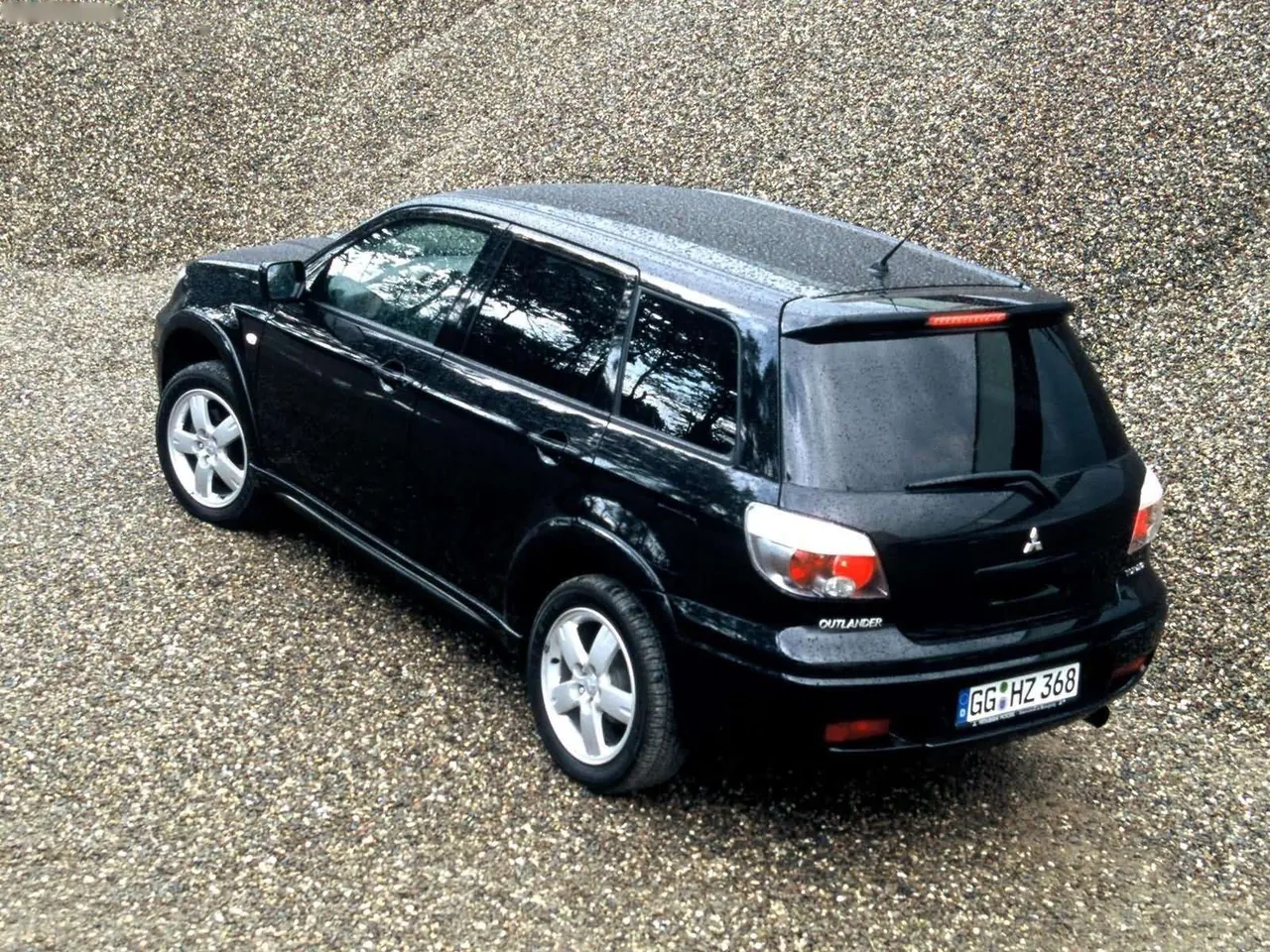Mitsubishi Outlander Turbo [EU] (2004) - Rear Three-Quarter
