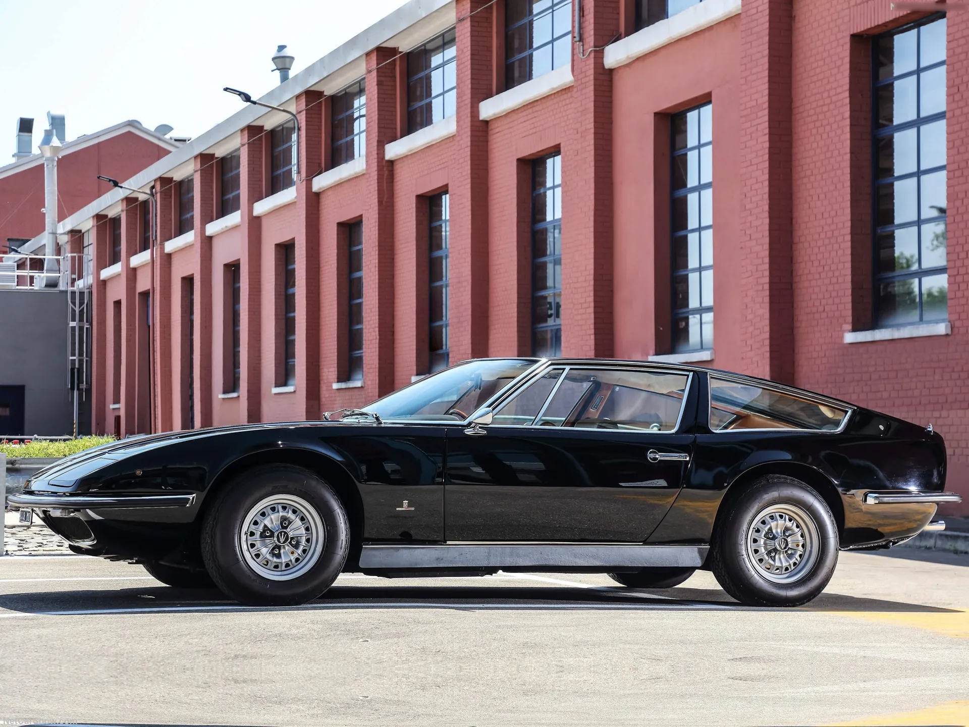 Maserati Indy (1969) – boční profil