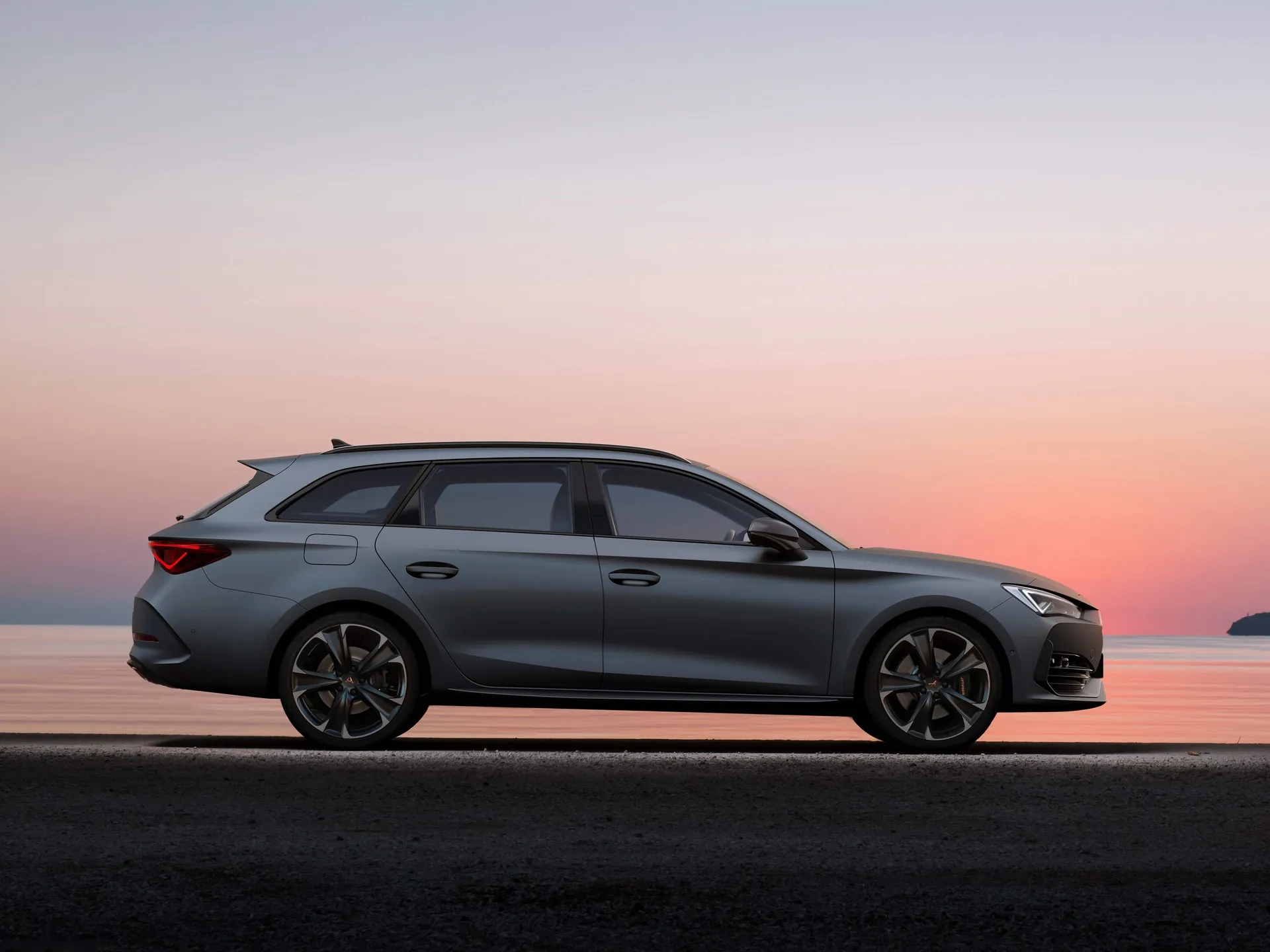 Cupra Leon Sportstourer (2021) – boční profil