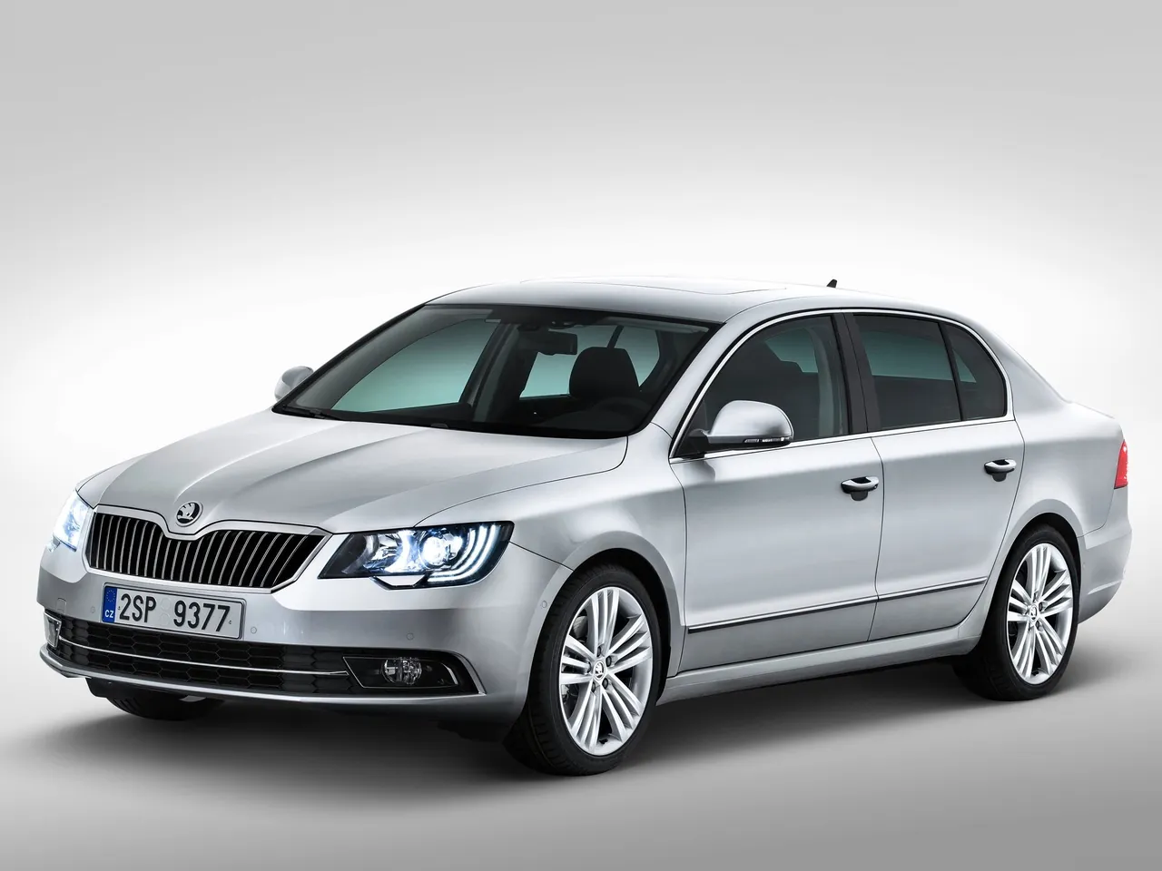 Skoda Superb (2014)