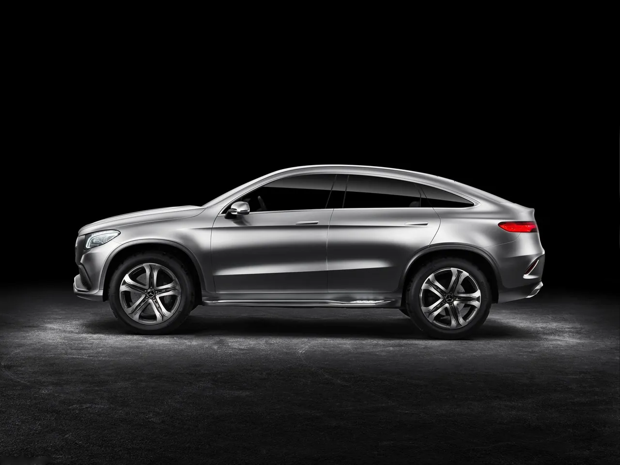 Mercedes-Benz Coupe SUV Concept (2014) – boční profil