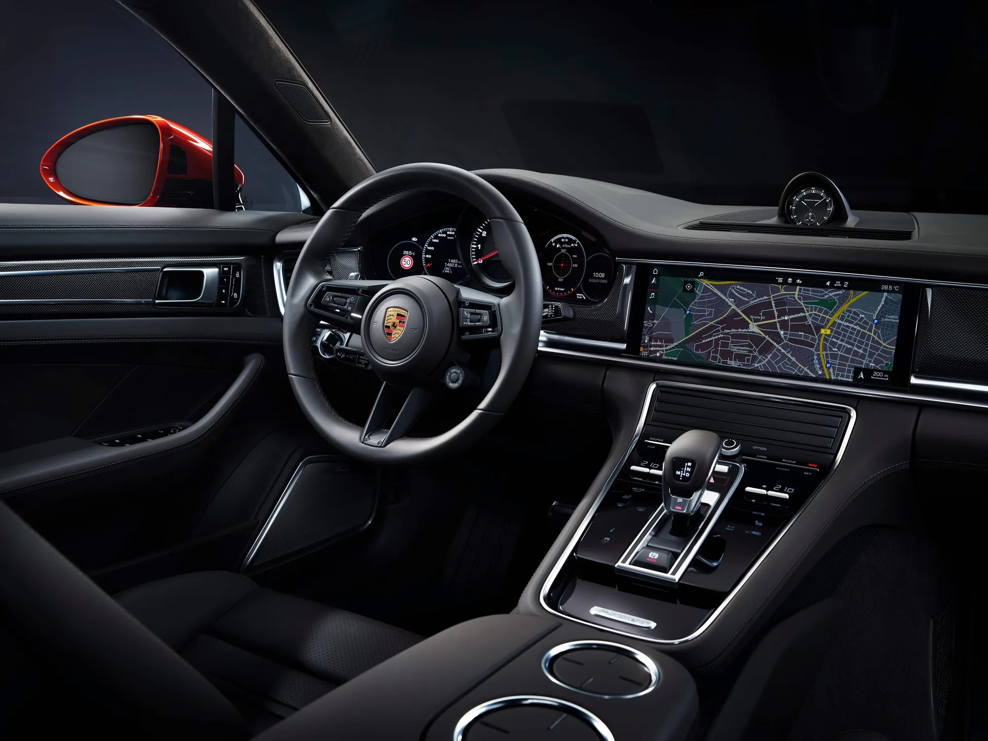 Porsche Panamera Turbo S (2021) – interiér