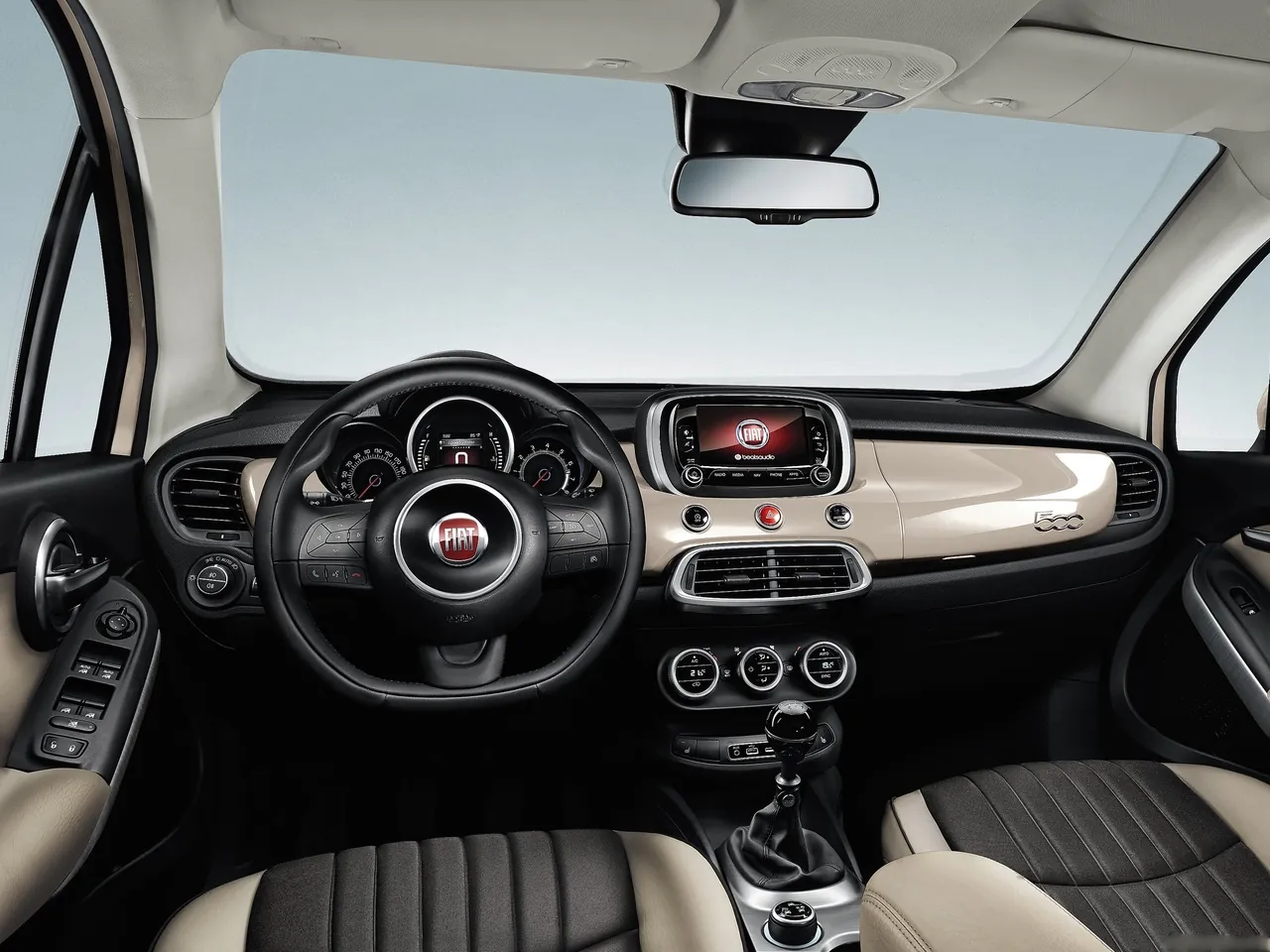 Fiat 500X (2015) – interiér