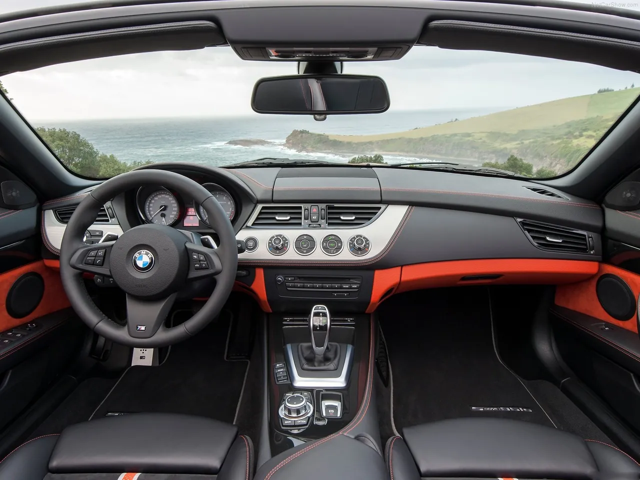 BMW Z4 Roadster (2014) – interiér