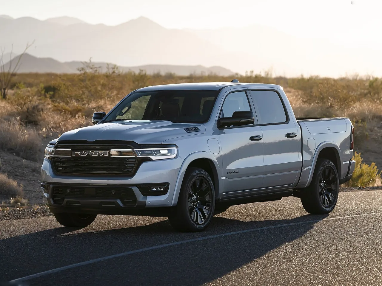 Ram 1500 Ramcharger (2025)