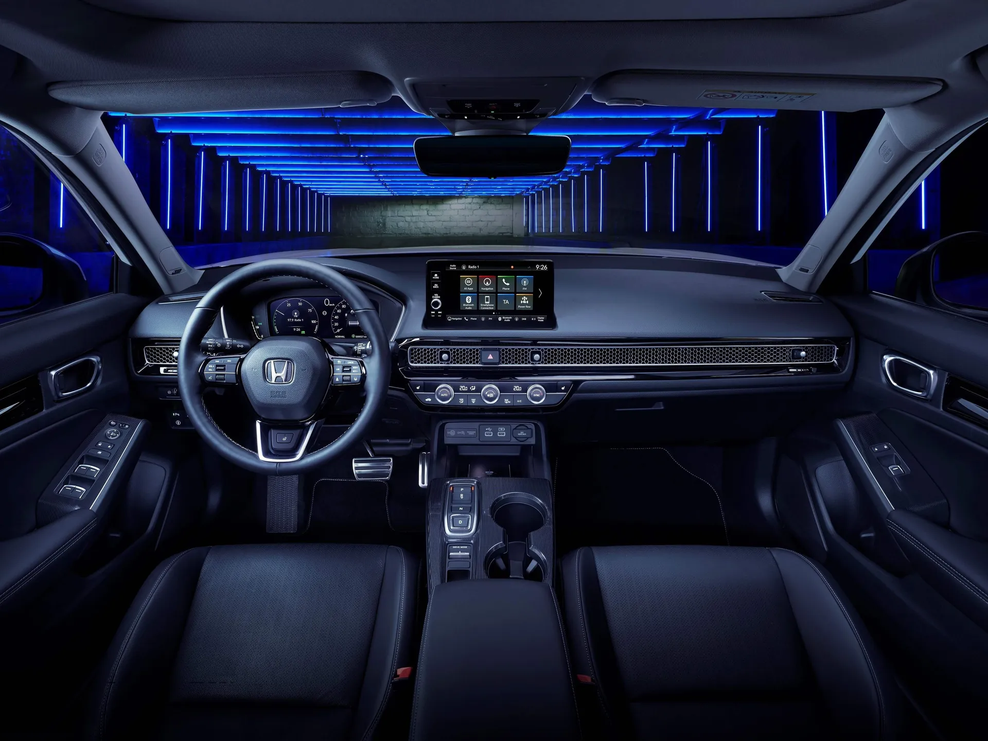 Honda Civic eHEV [EU] (2023) – interiér