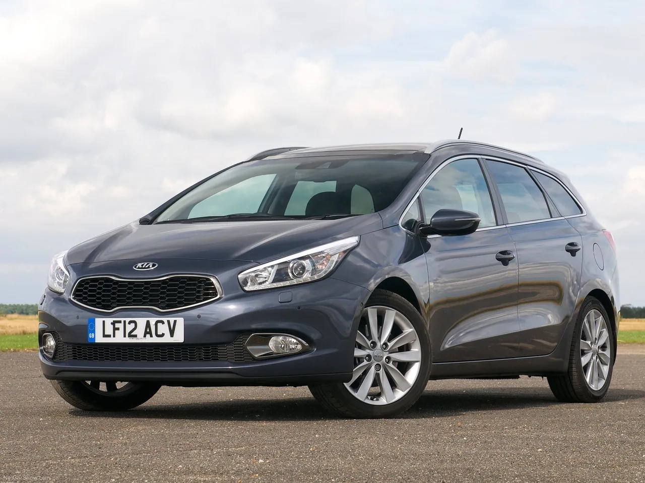 Kia Ceed SW (2013)
