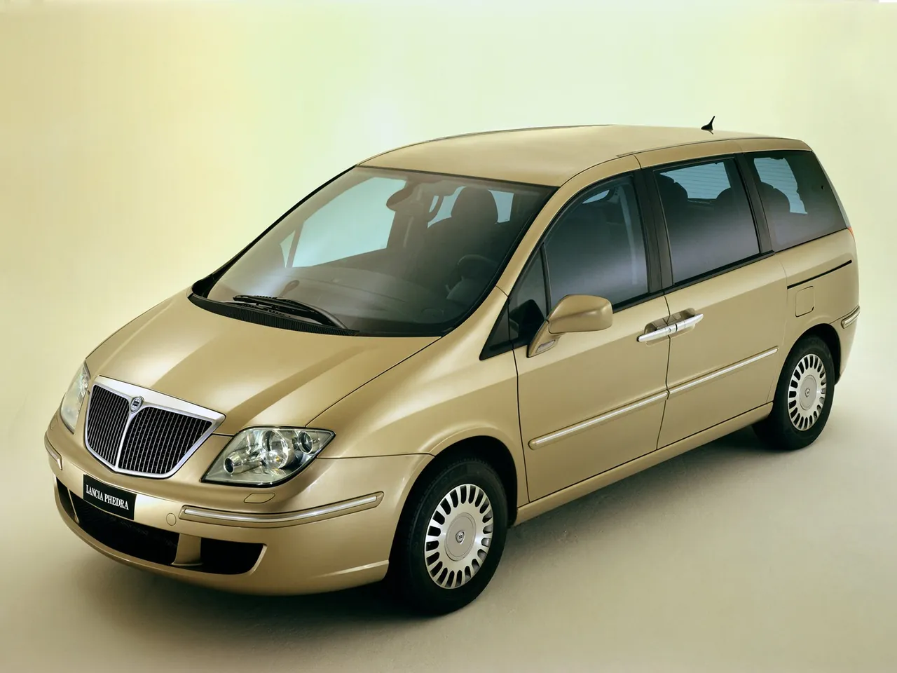Lancia Phedra (2002)
