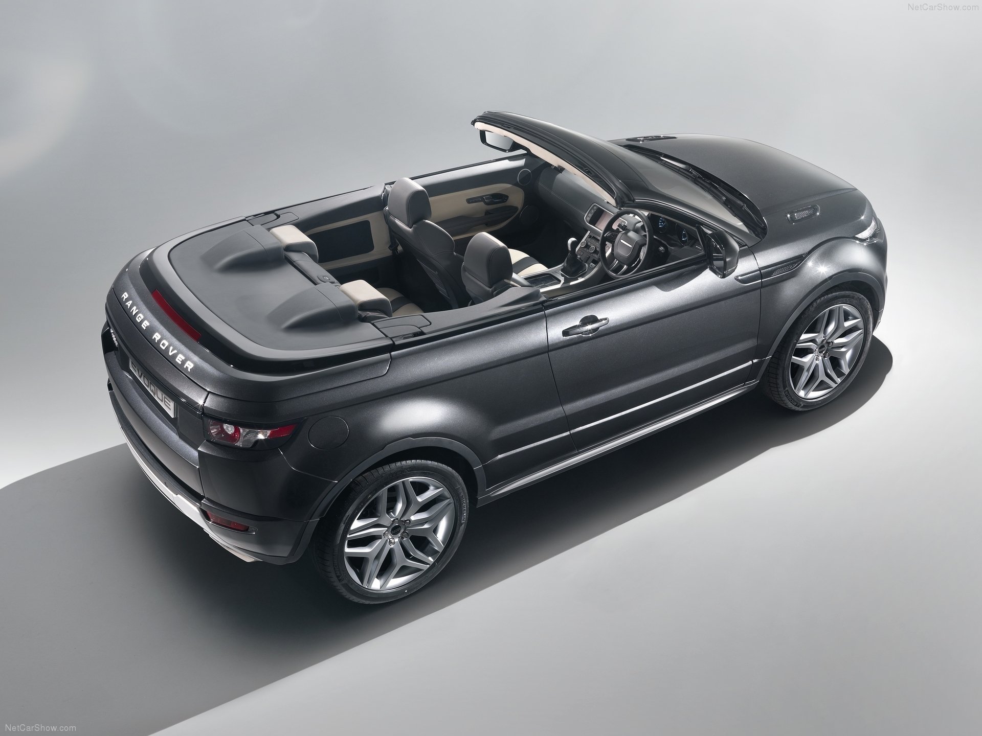 Land Rover Range Rover Evoque Convertible Concept (2012) – zadní tříčtvrteční pohled