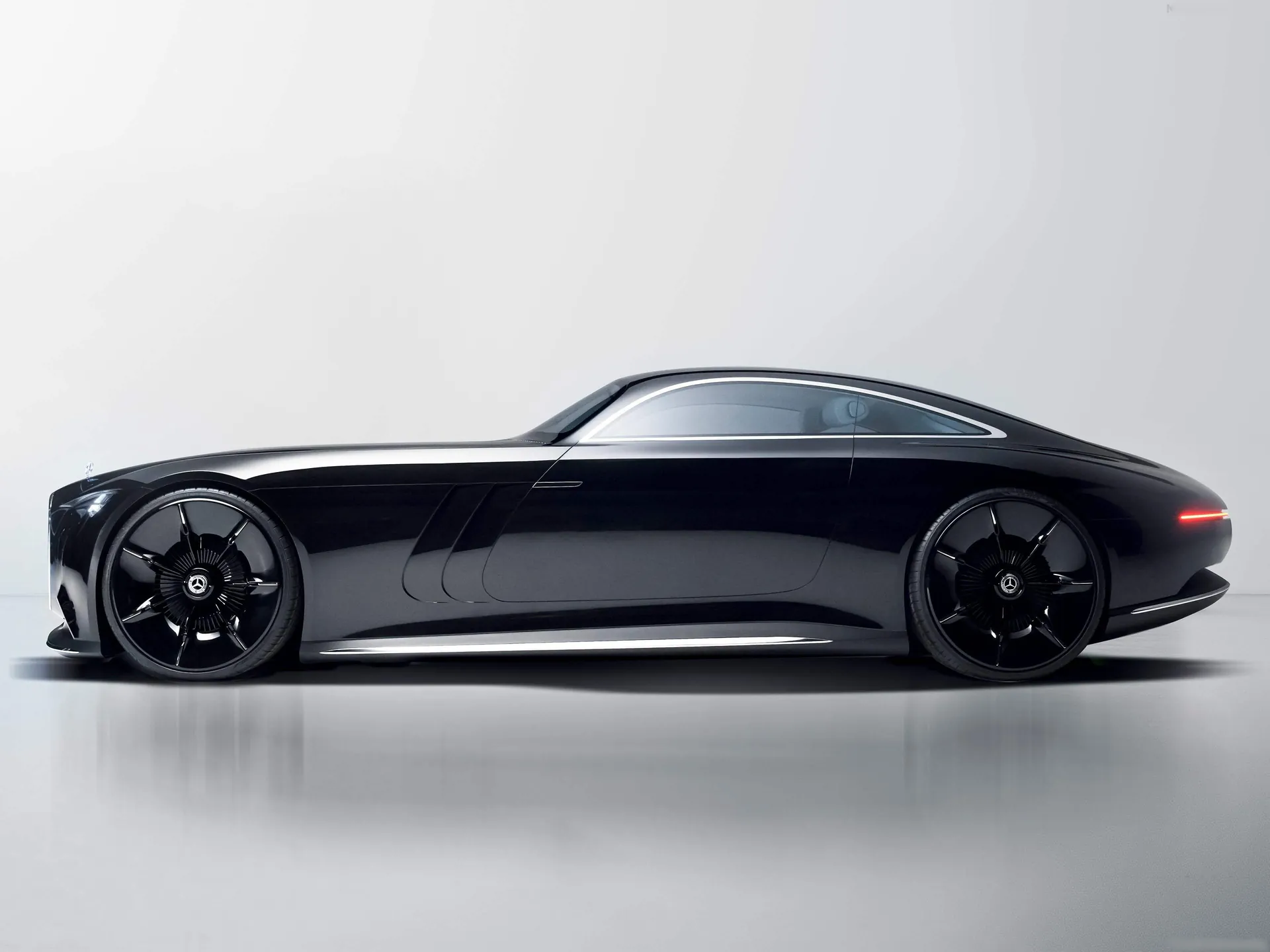 Mercedes-Benz Vision Iconic Concept (2025) – boční profil