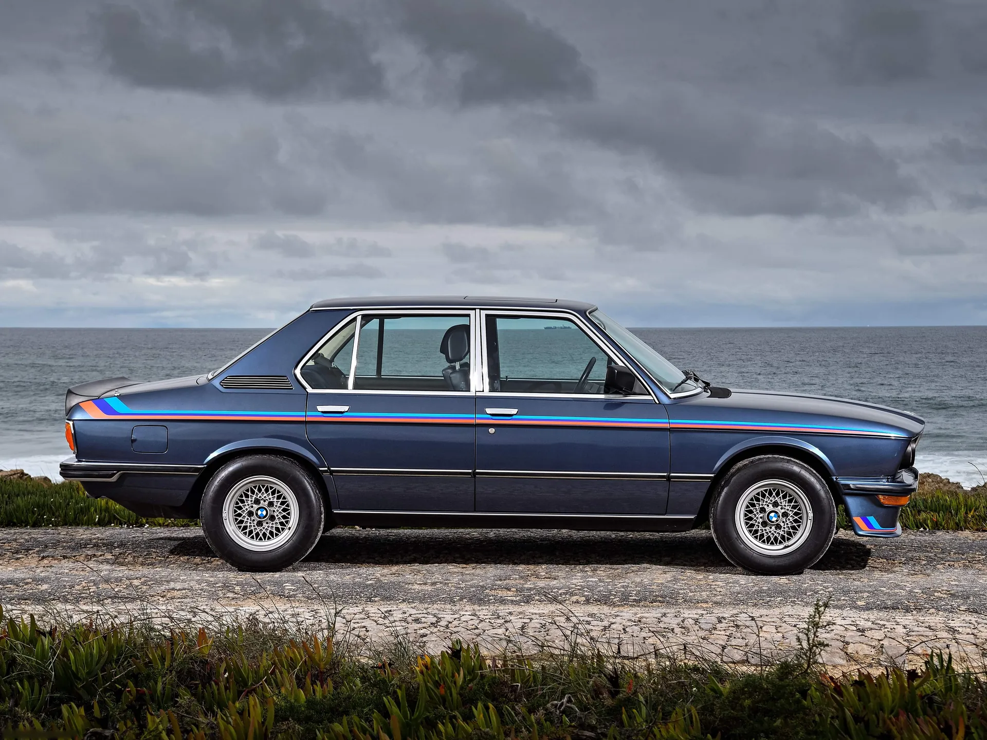 BMW M535i (1980) – boční profil