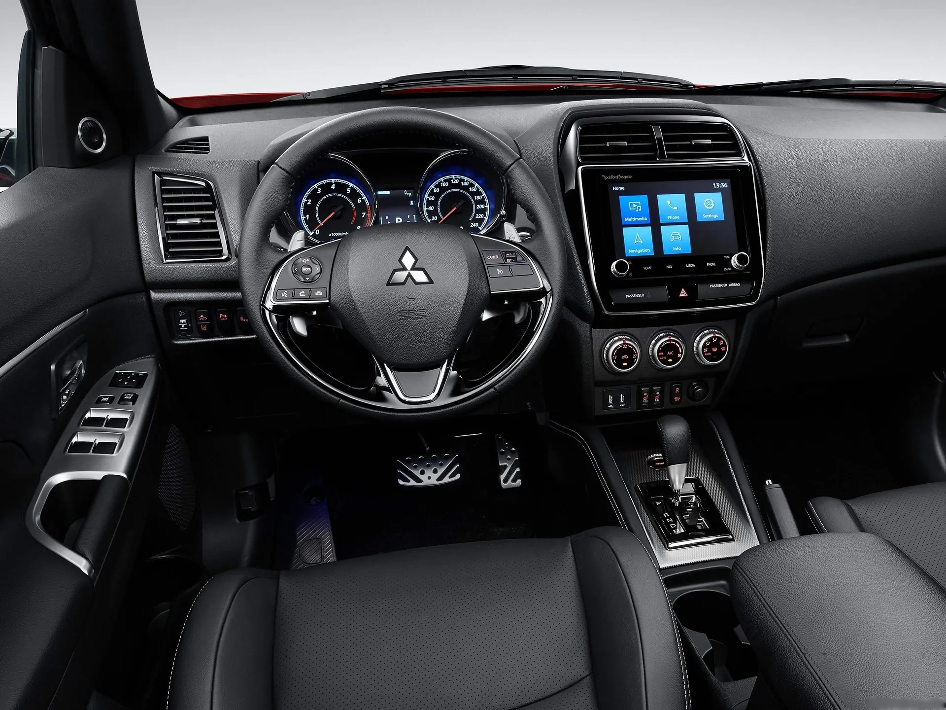 Mitsubishi ASX (2020) – interiér