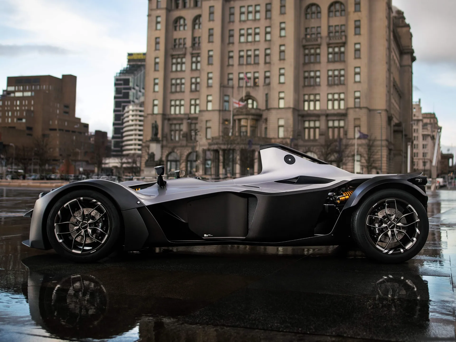 BAC Mono (2021) – boční profil