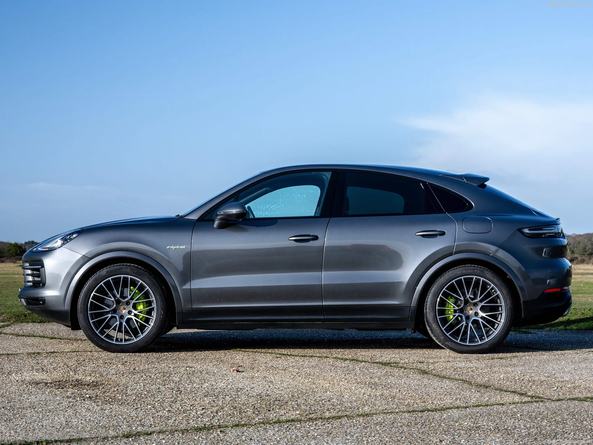 Porsche Cayenne E-Hybrid Coupe [UK] (2020) – boční profil