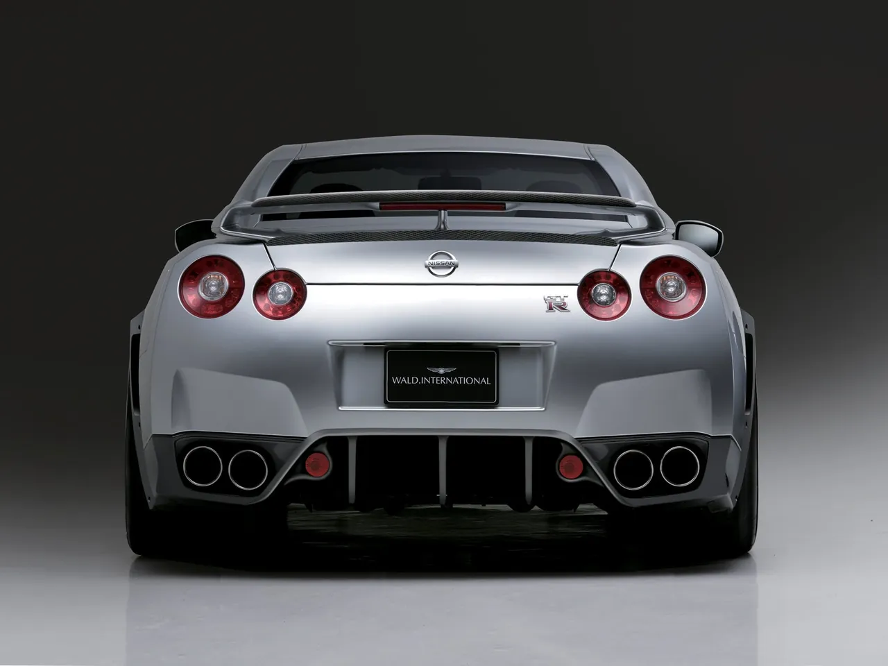 Wald Nissan GT-R (2008) – zezadu