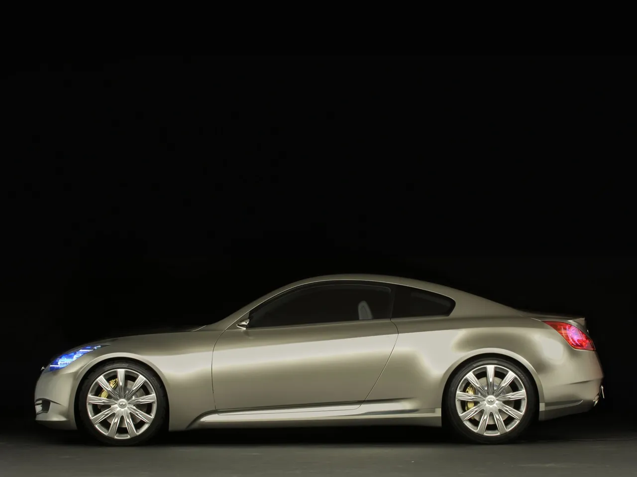 Infiniti Coupe Concept (2006) – boční profil