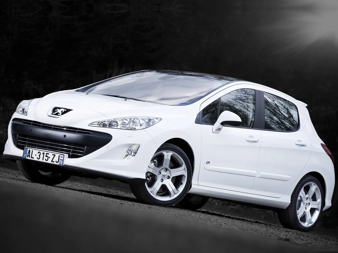 Peugeot 308 GTi (2011)