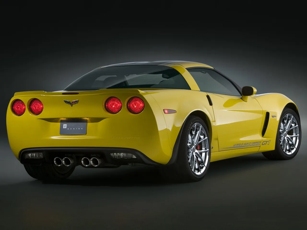 Chevrolet Corvette GT1 (2009) – zadní tříčtvrteční pohled