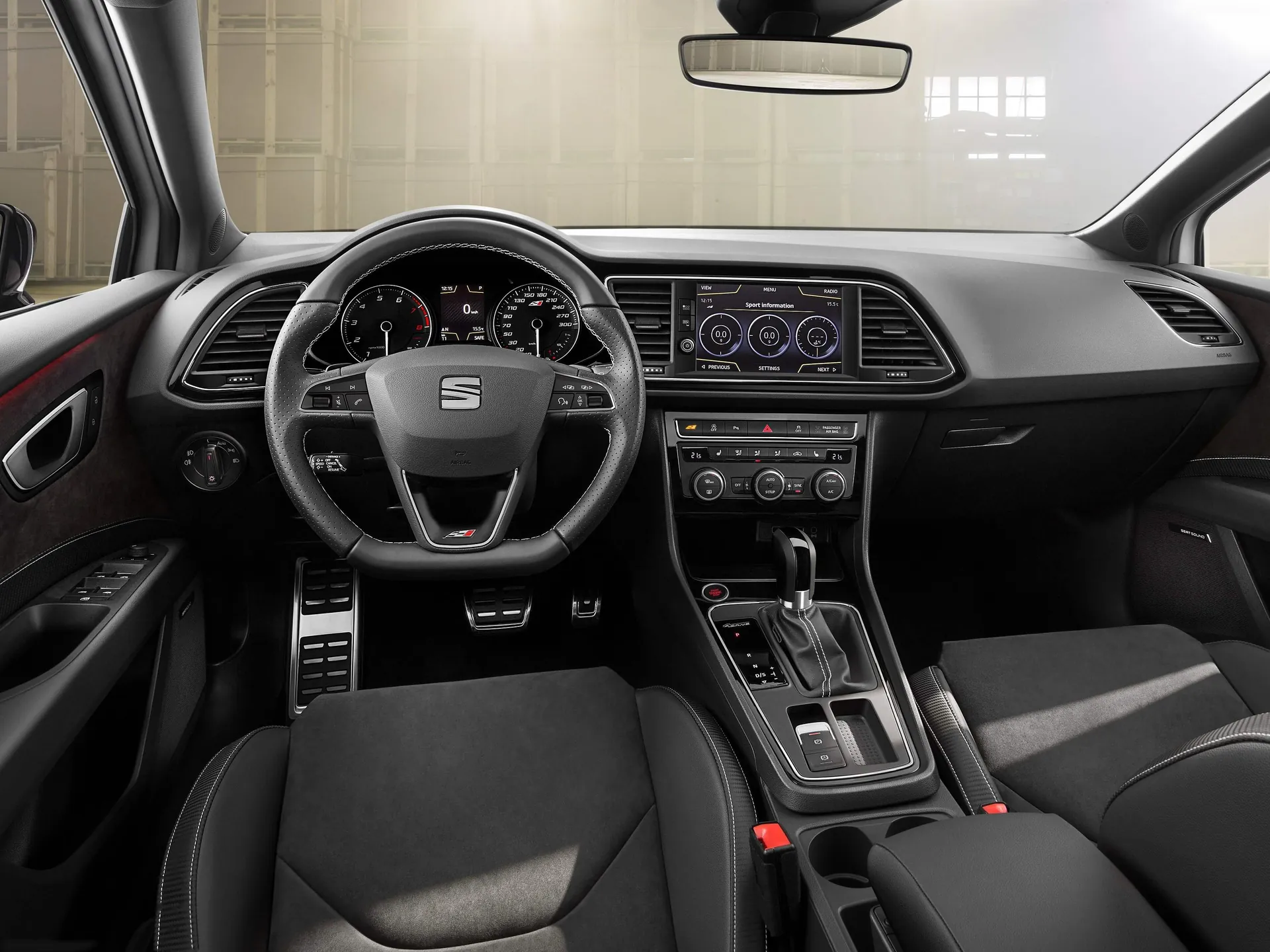 Seat Leon ST Cupra (2017) – interiér