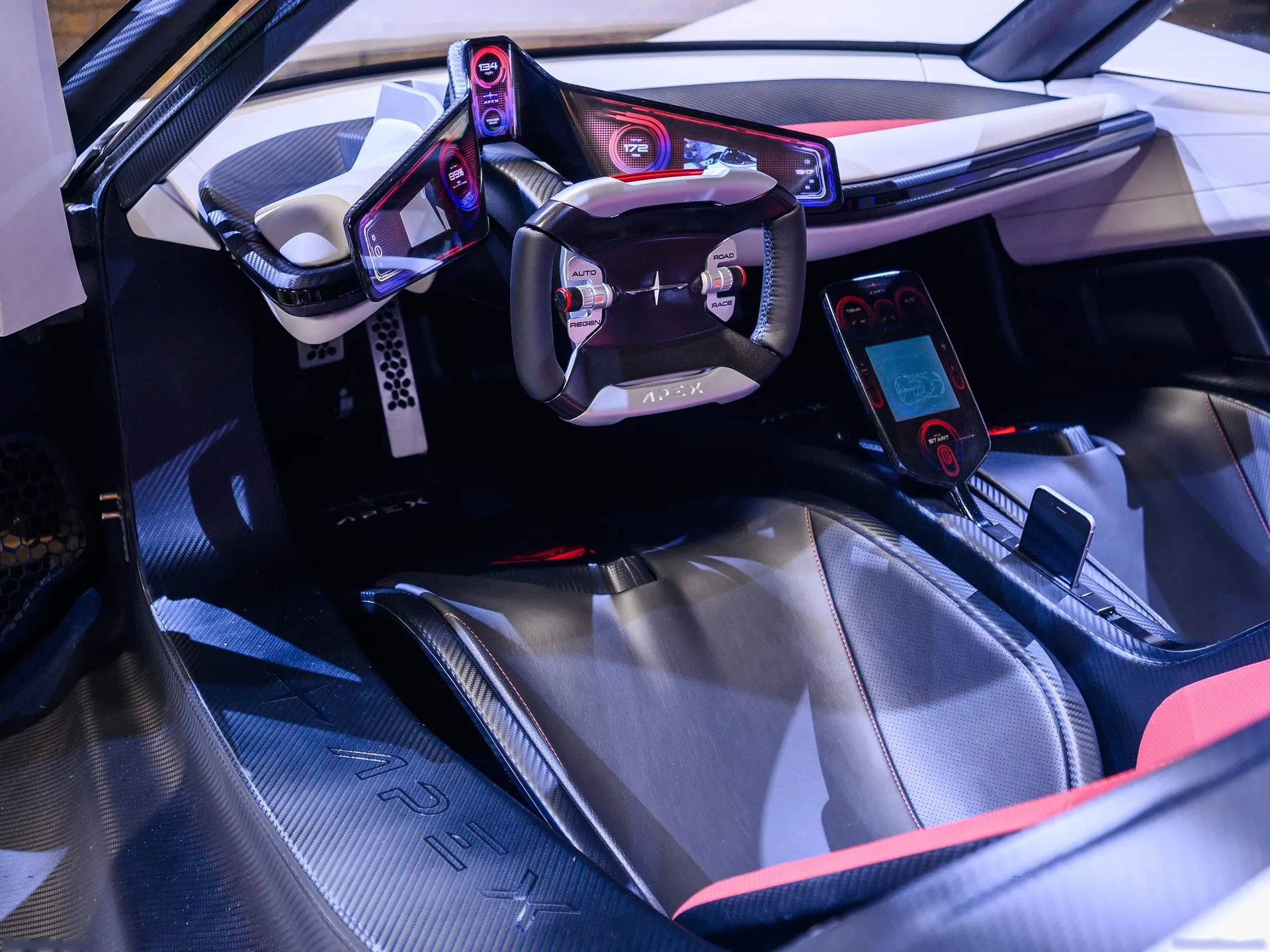 Apex AP-0 Concept (2020) – interiér