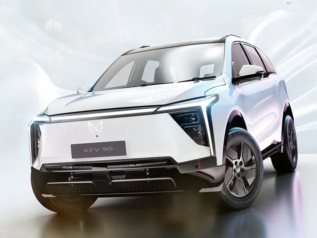 Mahindra XEV 9S (2026)