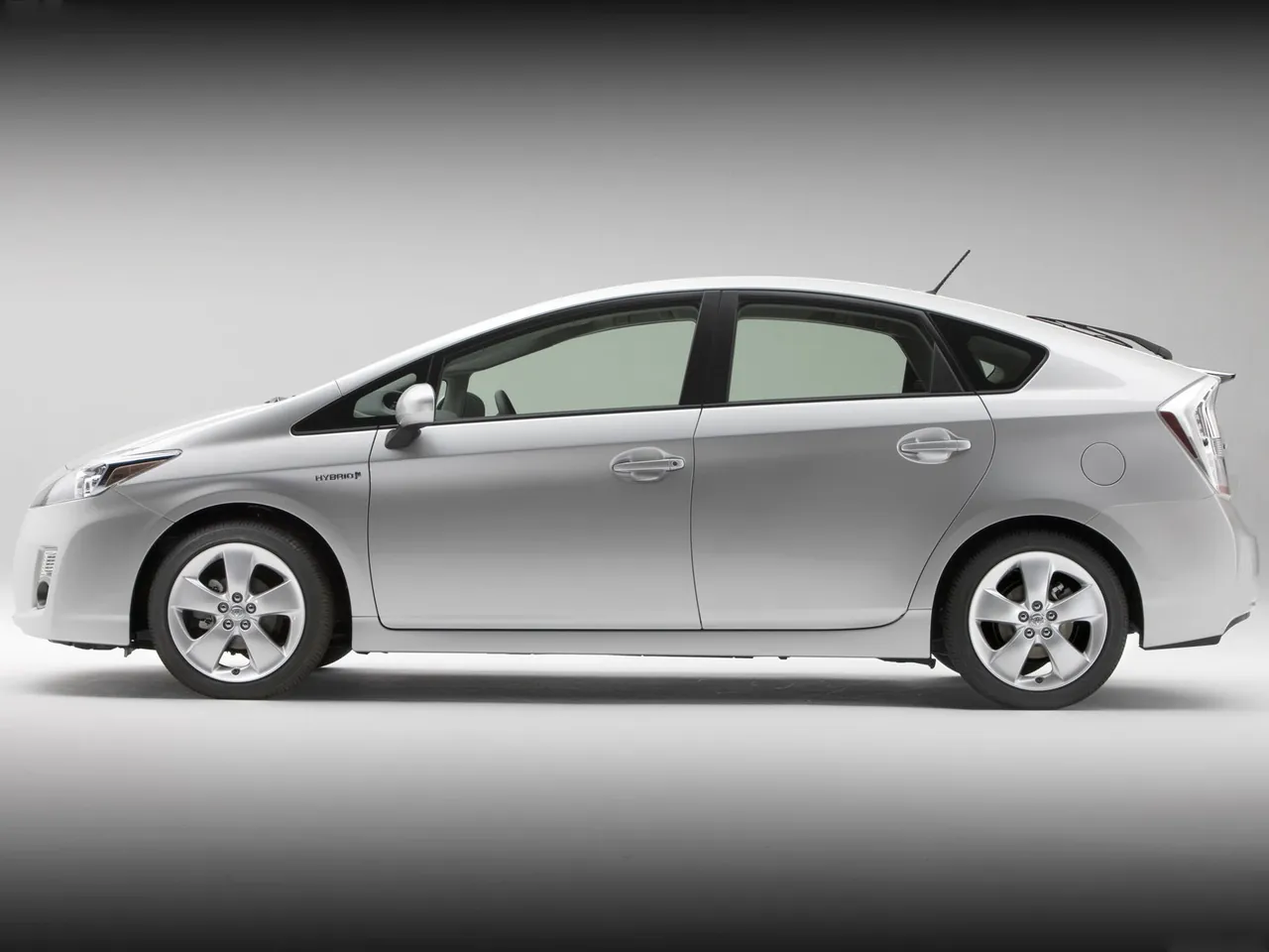Toyota Prius (2010) – boční profil