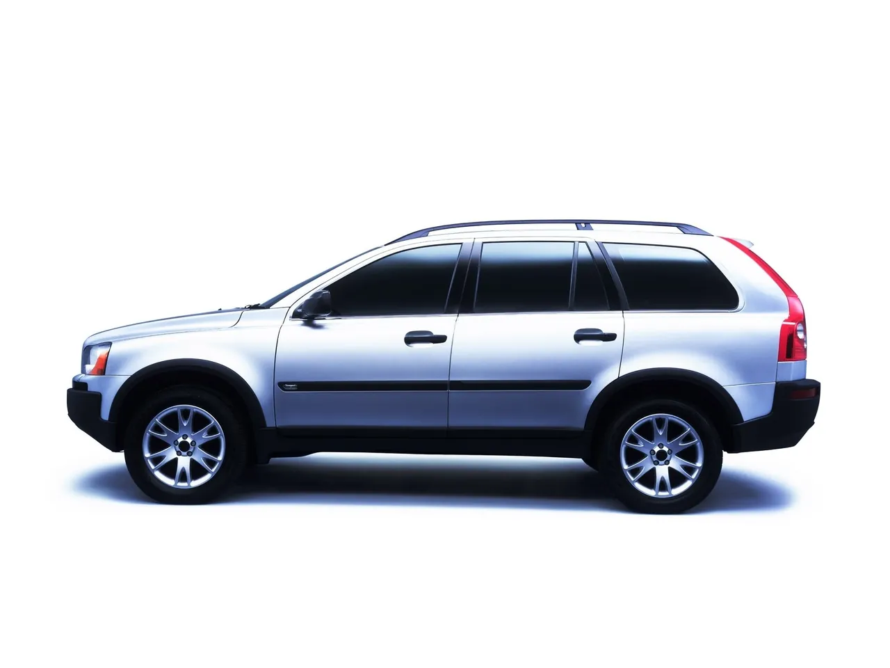 Volvo XC90 (2002) – boční profil