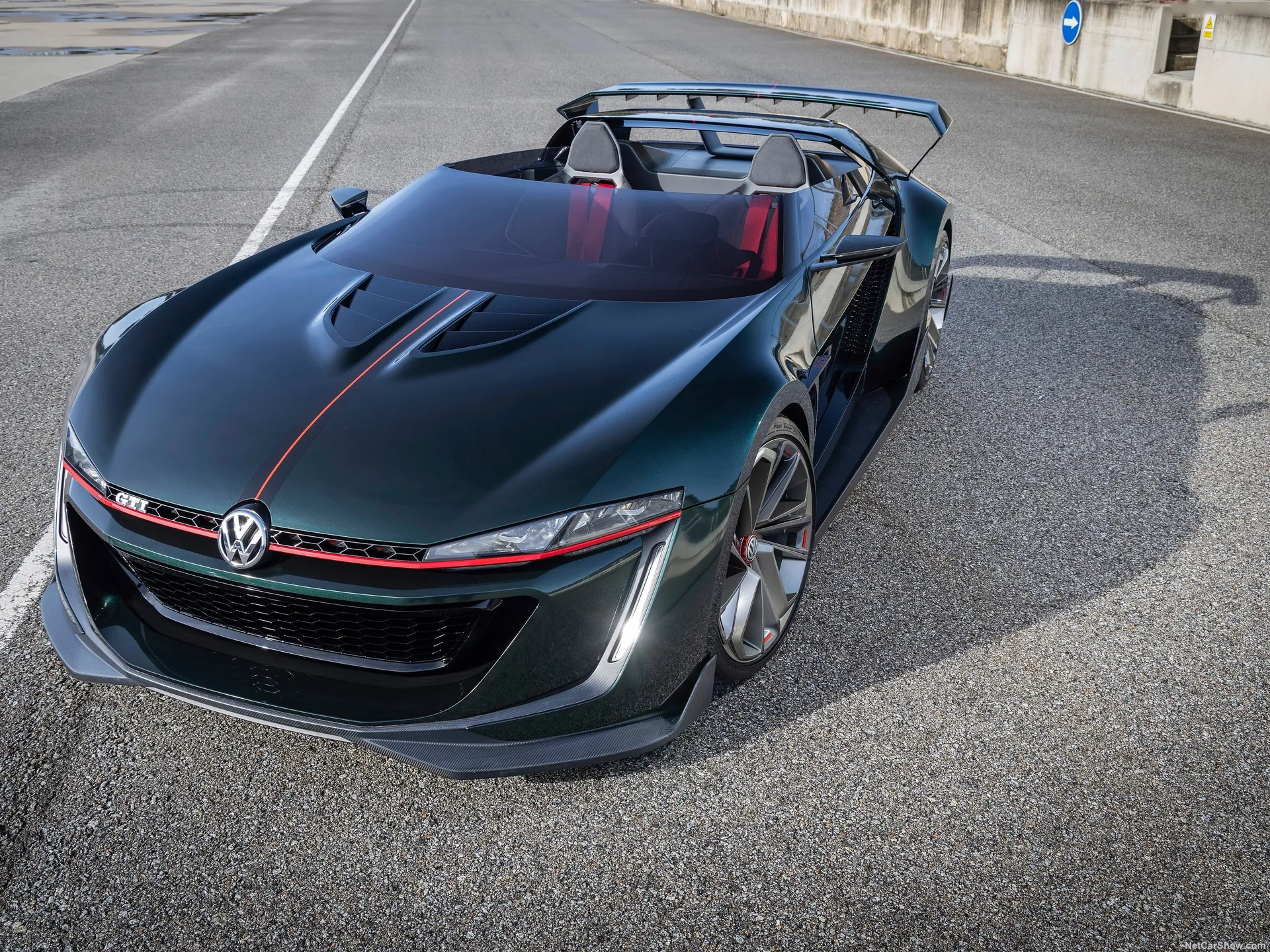 Volkswagen GTI Roadster Concept (2014)