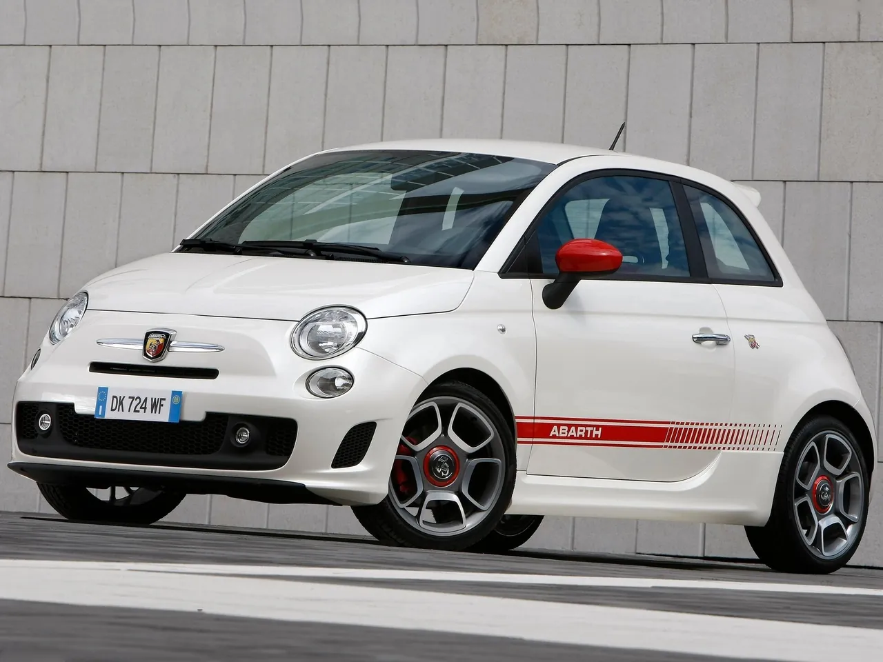 Fiat 500 Abarth (2009)