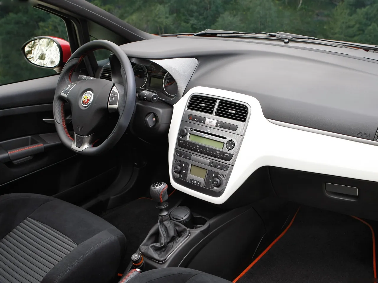 Fiat Grande Punto Abarth (2008) – interiér