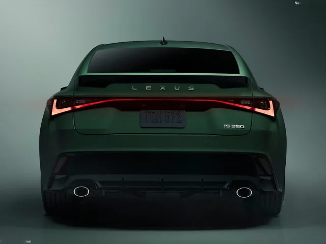 Lexus IS 350 Special Appearance Package (2027)