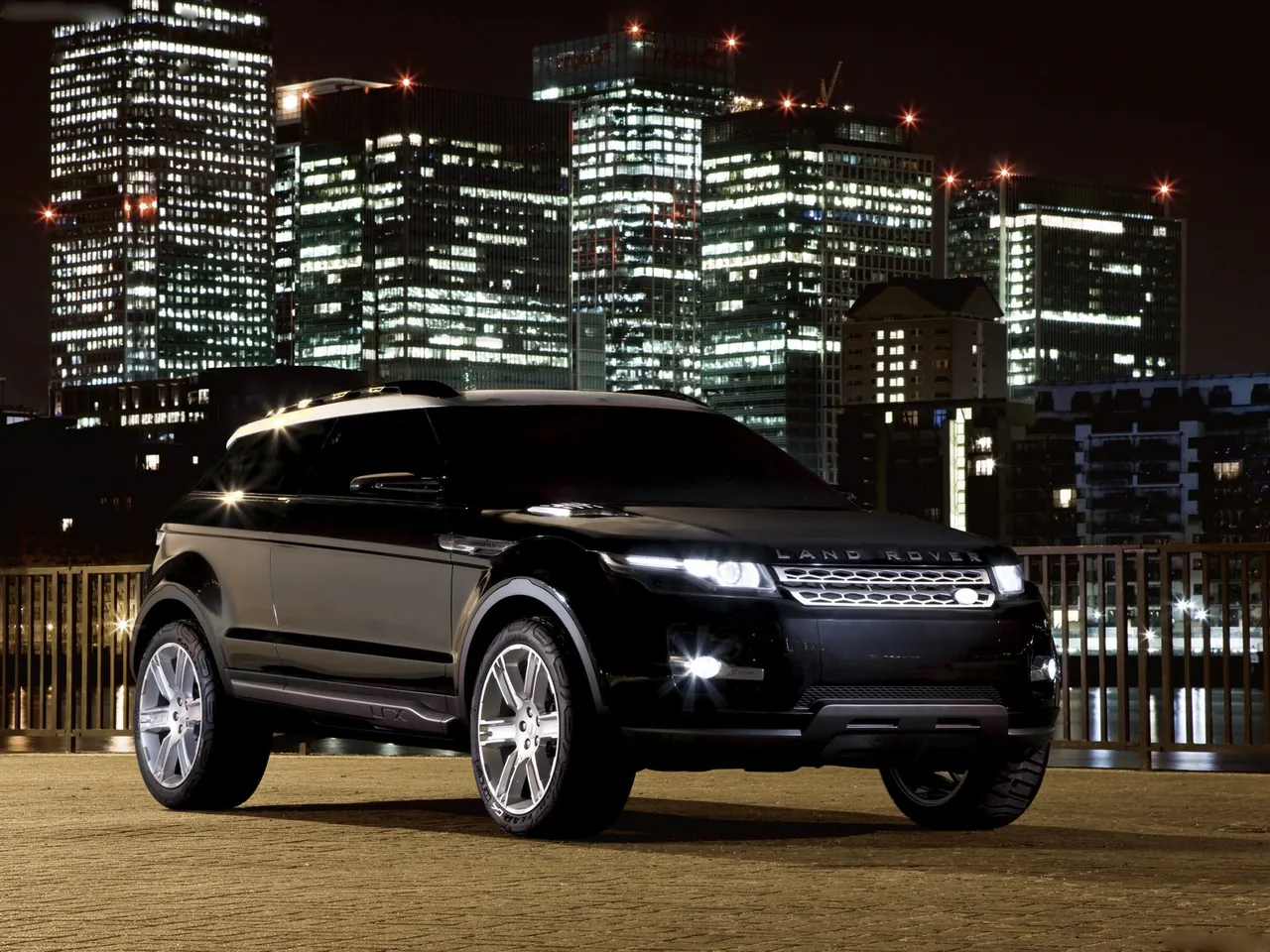 Land Rover LRX Geneva Concept (2008)
