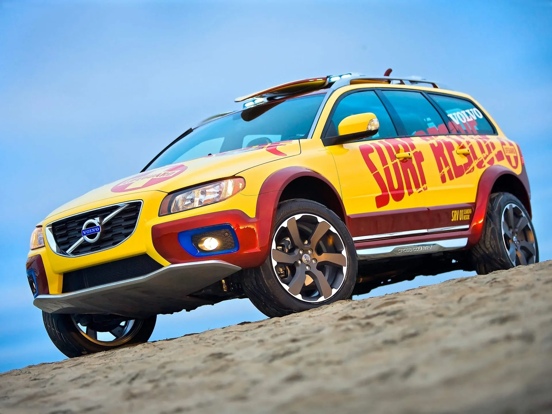 Volvo XC70 Surf Rescue Concept (2007)