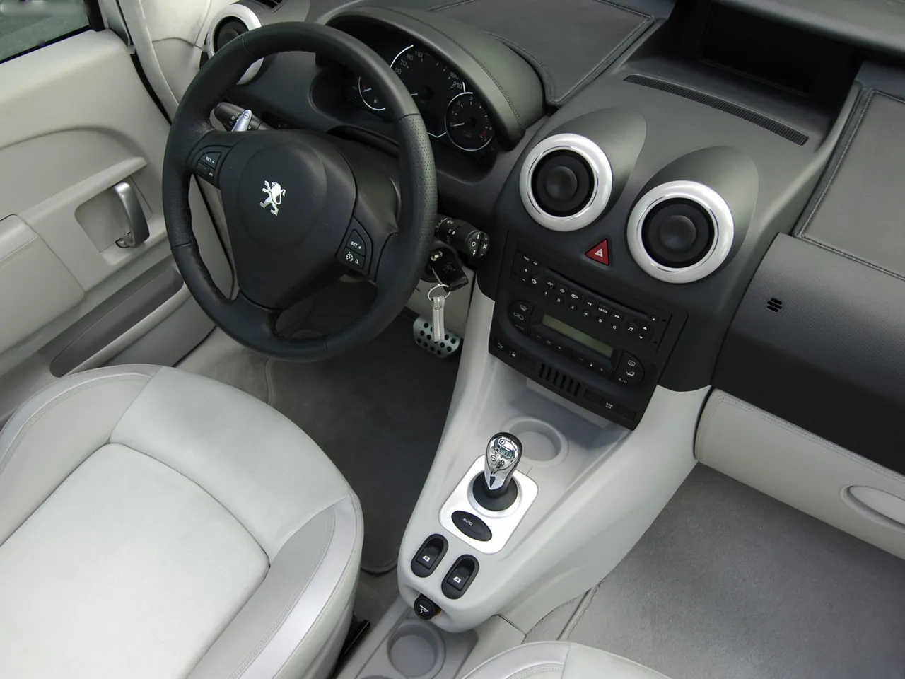 Peugeot 1007 D-Day Concept (2005) - Interior