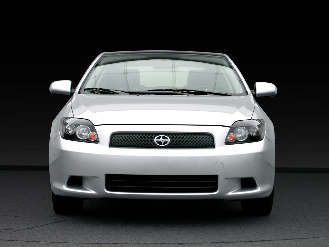Scion tC (2008) – zepředu