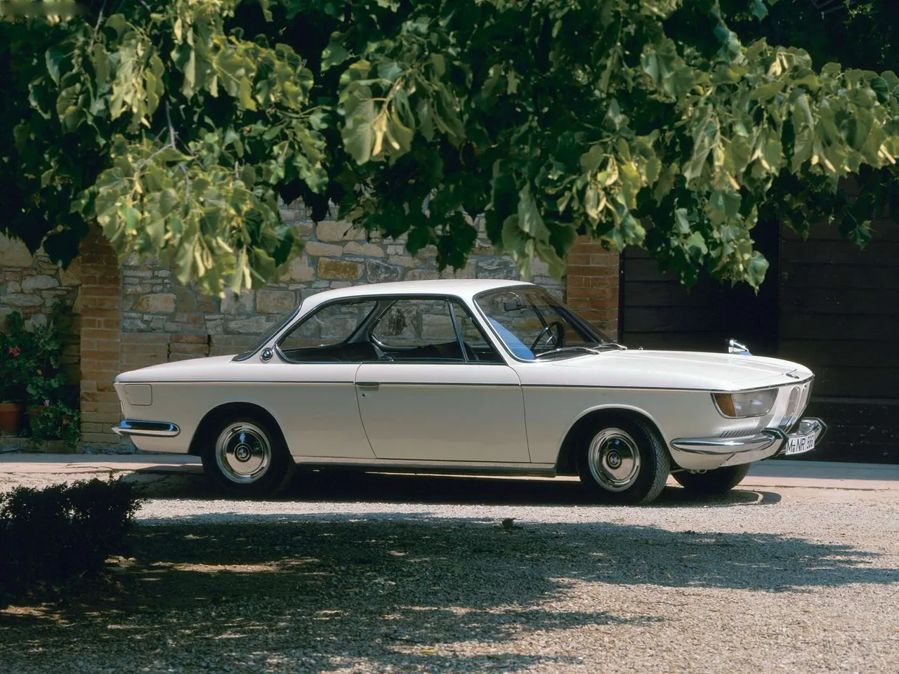 BMW 2000 CS (1965)