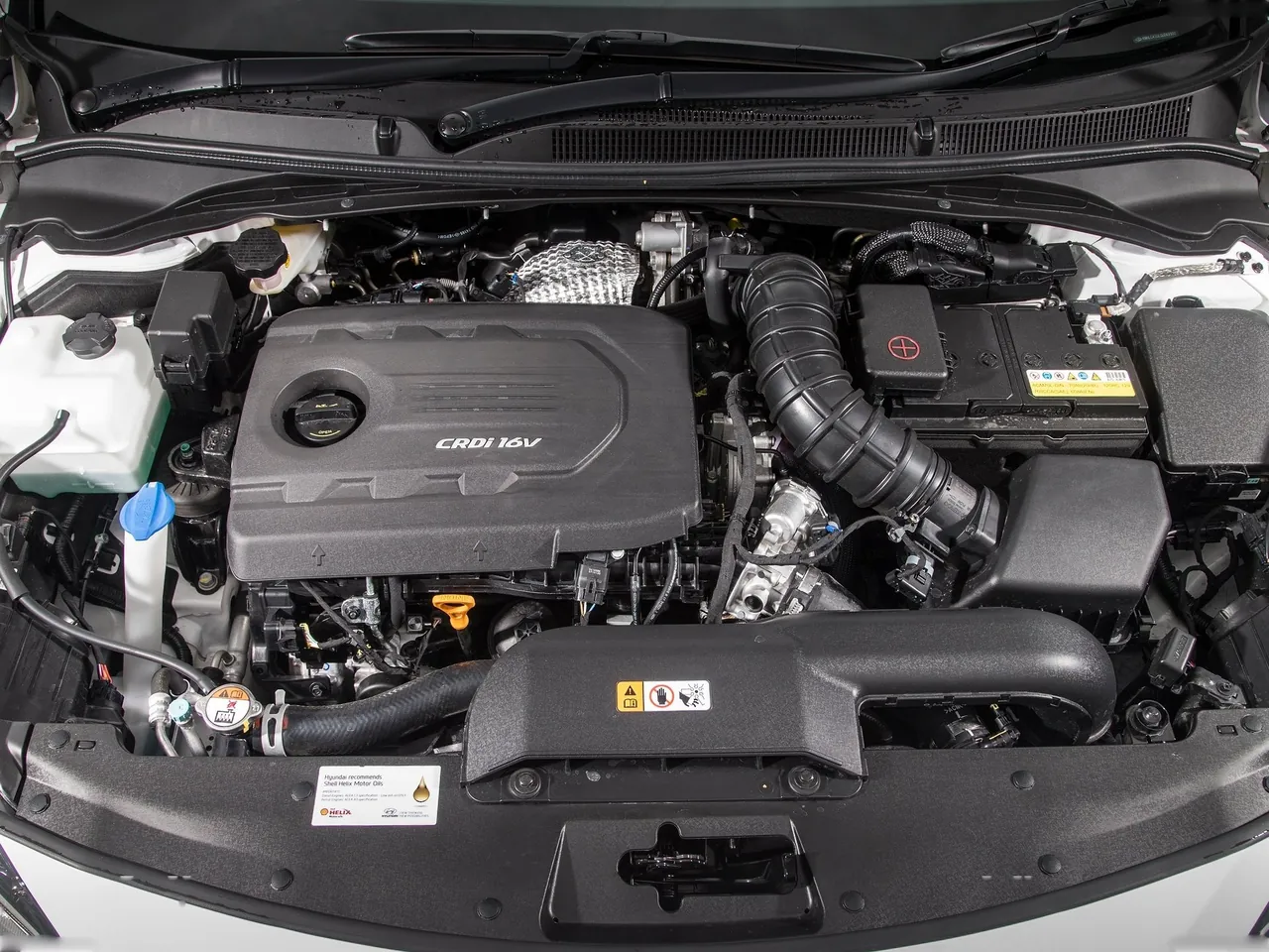 Hyundai i40 (2015) – motorový prostor