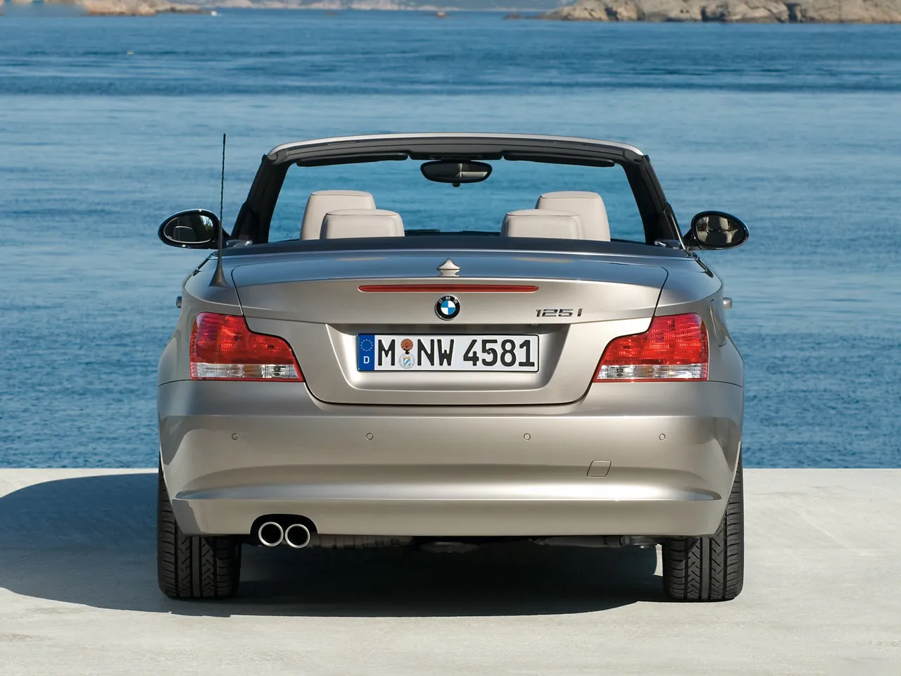 BMW 1-Series Cabrio (2008) – zezadu