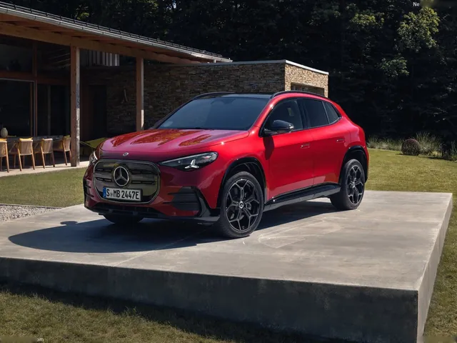 Mercedes-Benz GLA (2027)