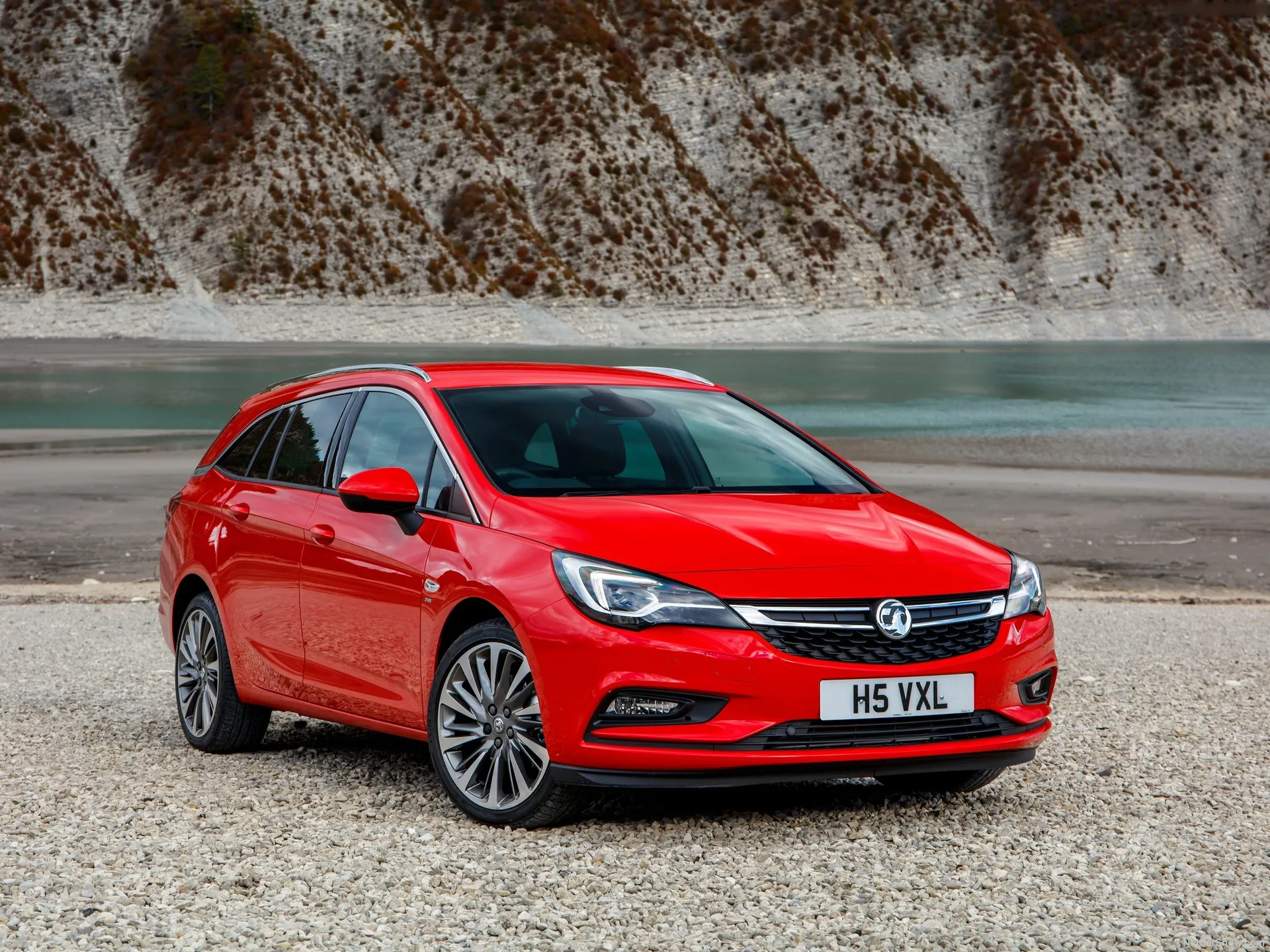 Vauxhall Astra Sports Tourer (2016)