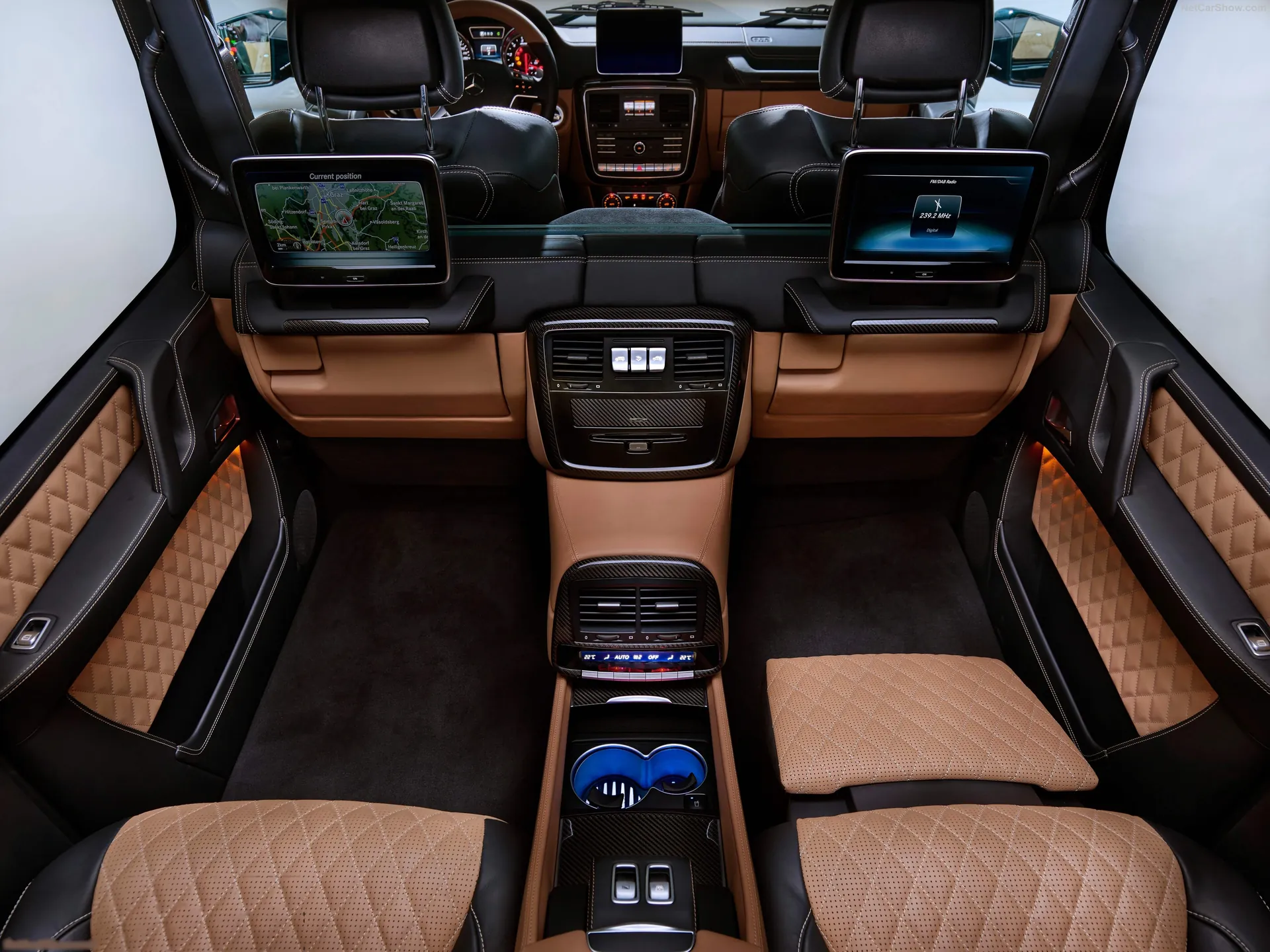 Mercedes-Benz G650 Maybach Landaulet (2018) – interiér