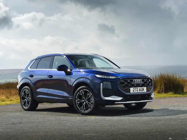 Audi Q3 SUV e-hybrid [UK] (2026)