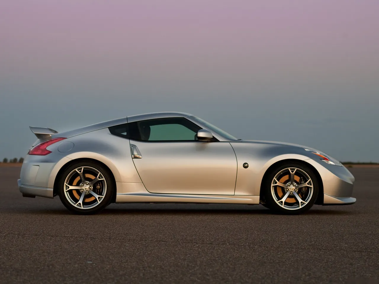 Nismo Nissan 370Z (2009) – boční profil