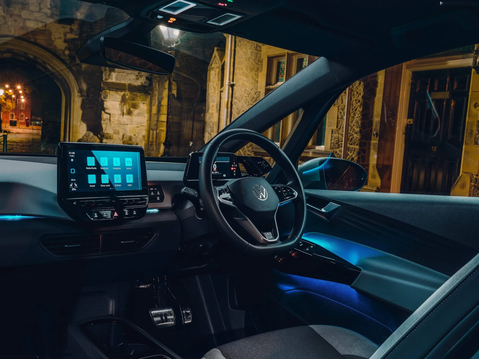 Volkswagen ID.3 1st Edition [UK] (2020) – interiér