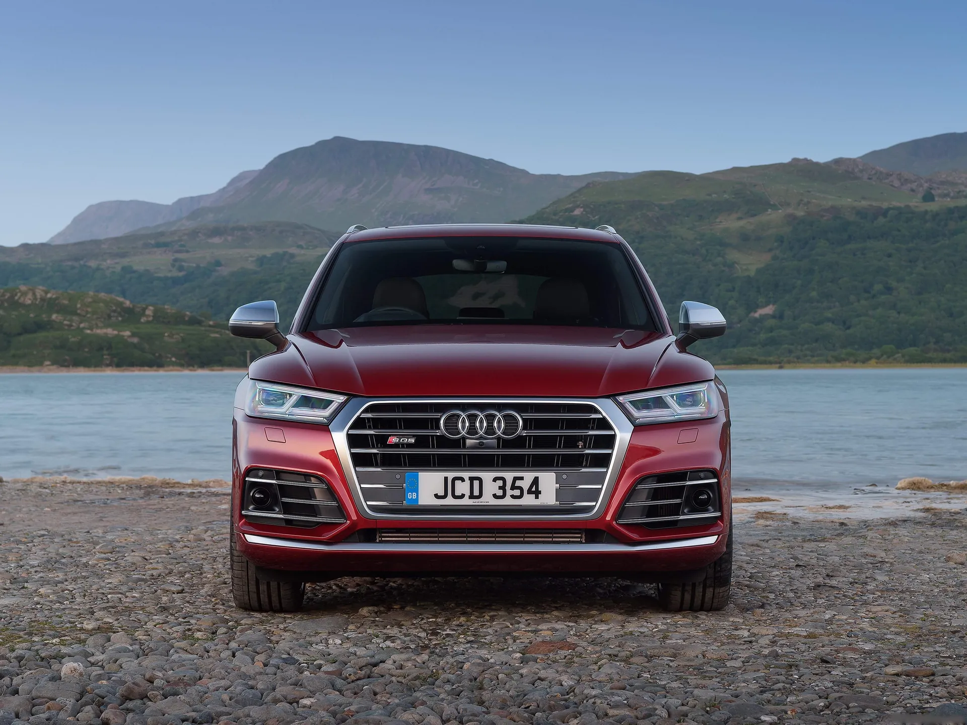 Audi SQ5 3.0 TFSI (2018) – zepředu