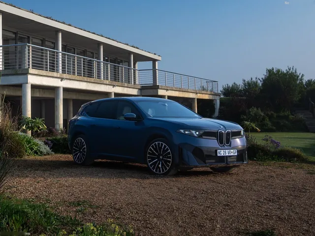 BMW iX3 [ZA] (2026)