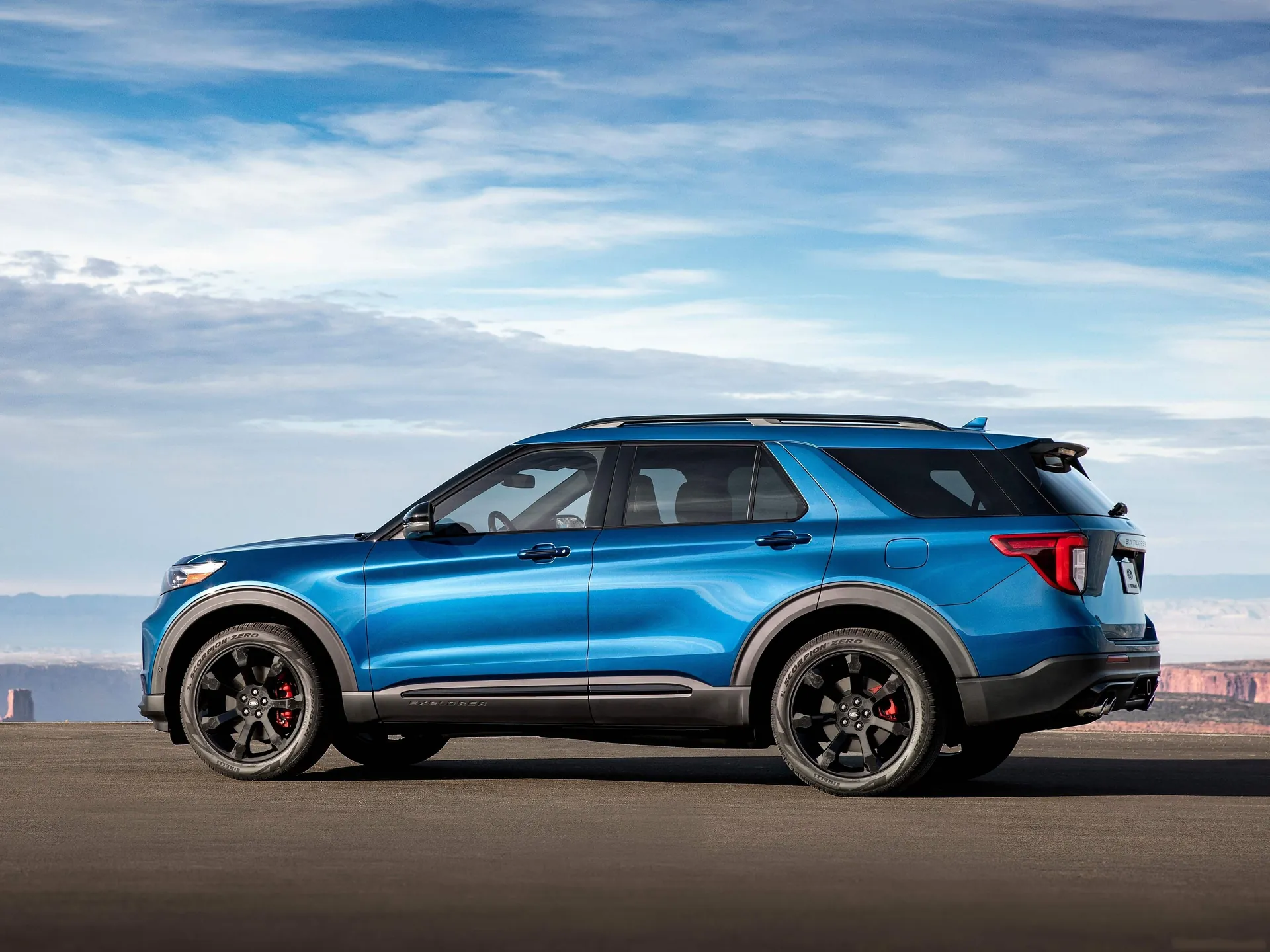 Ford Explorer ST (2020) - Side Profile
